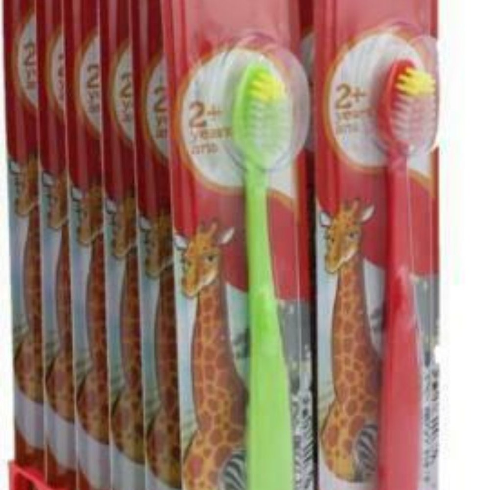 TOOTHBRUSH COLGATE Small EXTRA SOFT kids Giraffe Colors toddler age 2-4 lot of 4